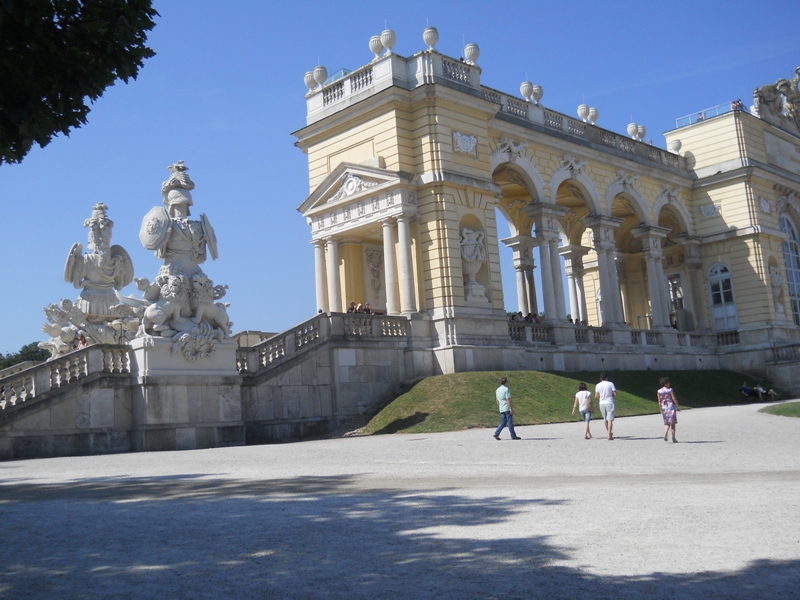 La Gloriette - The Gloriette